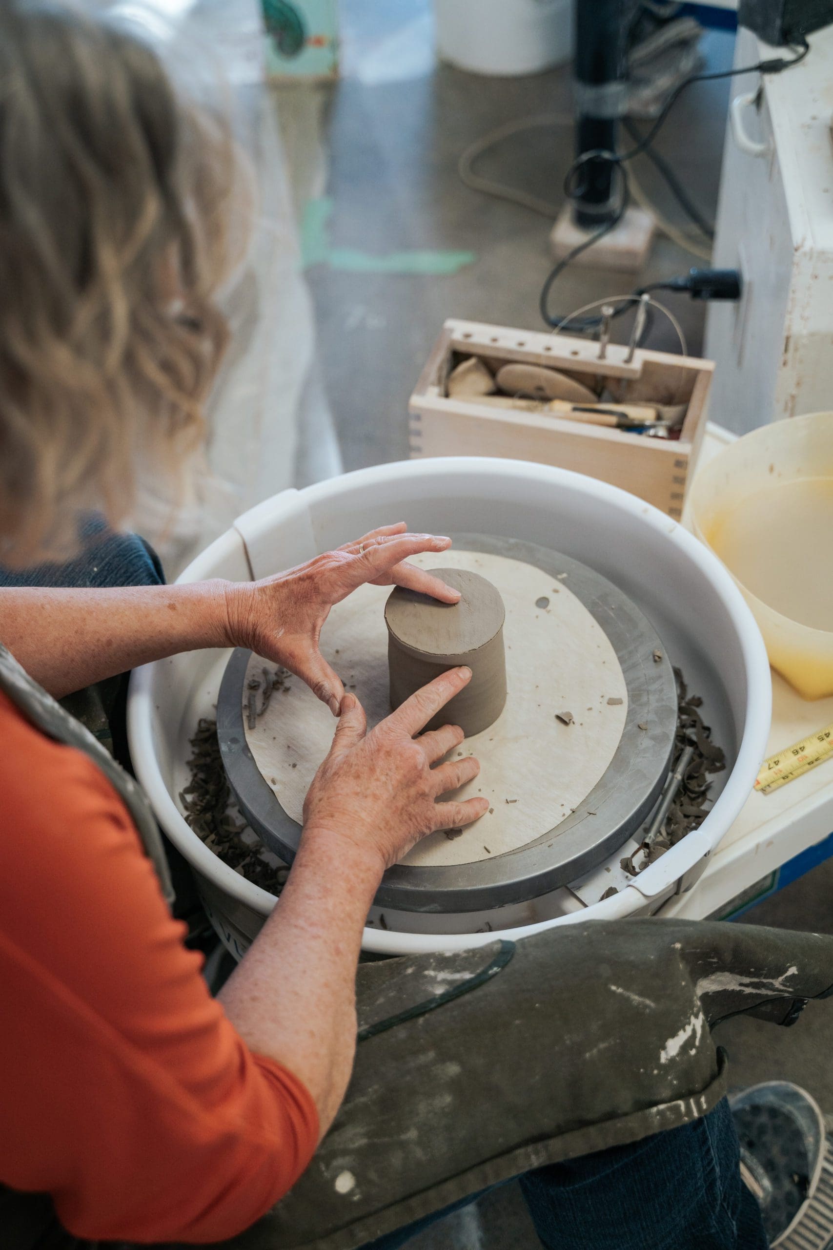 spring pottery classes in Cochrane AB